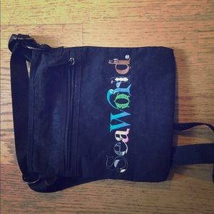 SeaWorld Crossbody